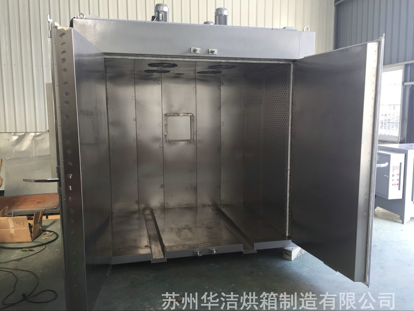 防爆烘箱的設(shè)計(jì)與使用需要遵循哪些？